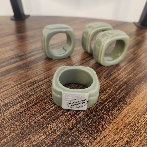 Set of 4 Sage Green Ceramic Longaberger Napkin Rings - Picture 2 of 3